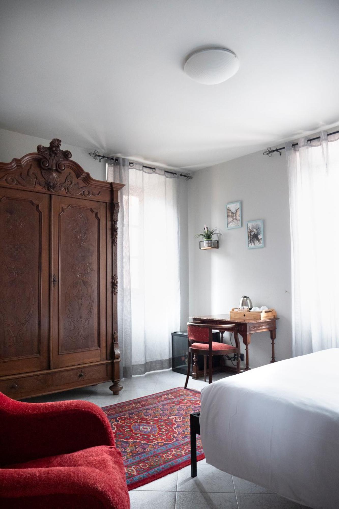 Bed and Breakfast L'Aromatario Neive Exterior foto